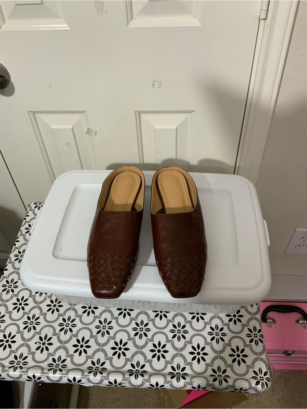 NWOT Women’s Genuine Leather Mules – Chic Slip-On Loafers